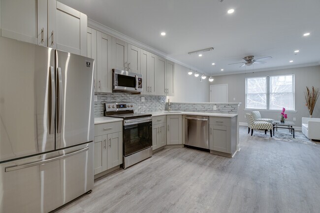 Foto del edificio - 2233 Ellsworth St