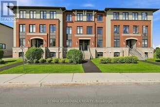 Building Photo - 2330 Esprit Dr