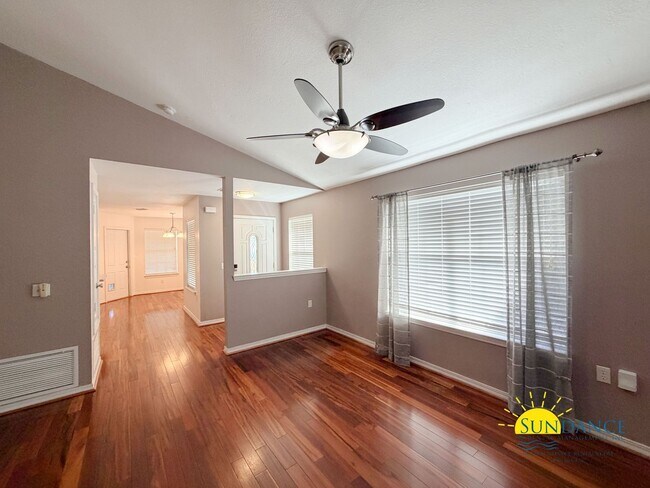 Foto del edificio - 3 Bedroom Home in Gulf Breeze with community amenities!