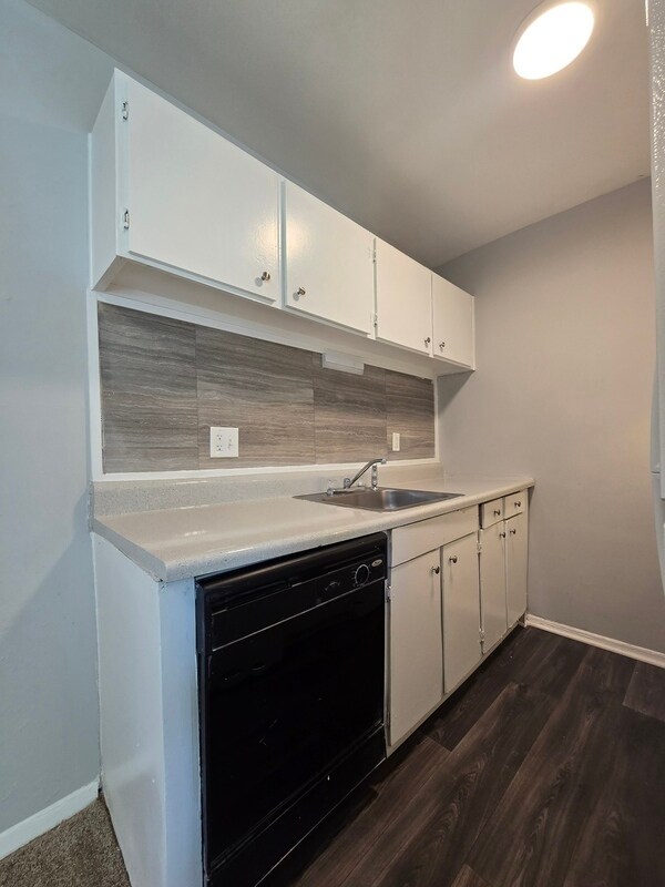 Foto del edificio - 1213 Nelson St