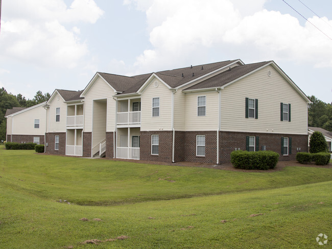 Palmettos Way - Apartments in Loris, SC | Apartments.com