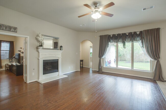 Foto del edificio - 111 Pheasant Run Dr