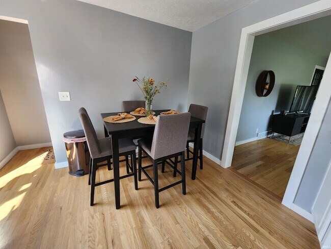 Foto del edificio - 6600 IN-45