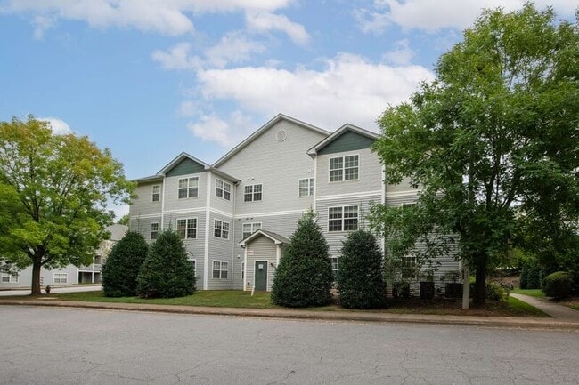 Building Photo - 2011 Wolf Tech Ln