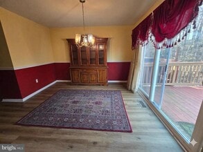 Building Photo - 55 Beaver Pond Cir