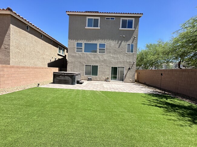 Building Photo - 10187 Lawton Ridge Ct