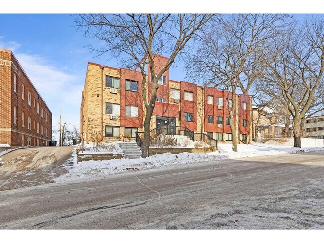 Foto del edificio - 520 Ridgewood Ave