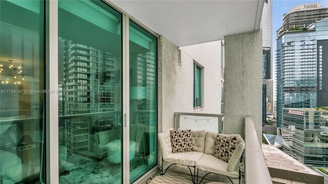 Foto del edificio - 55 SE 6th St