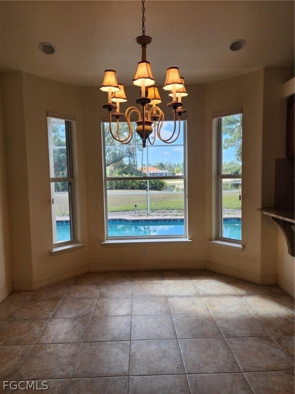 Foto del edificio - 25211 Roland Ln