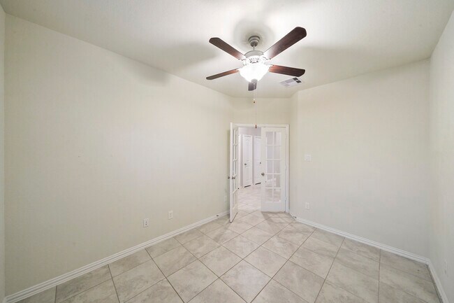 Foto del edificio - 27910 Augusta View Dr