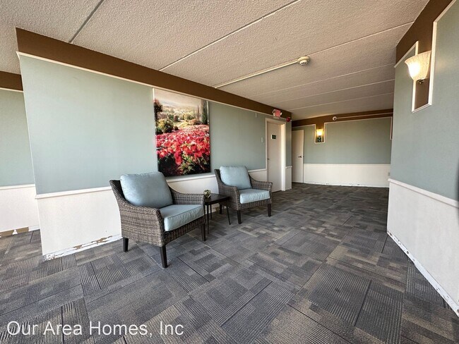 Foto del edificio - 2 br, 2 bath House - 10501 Cedar Lake Rd #418