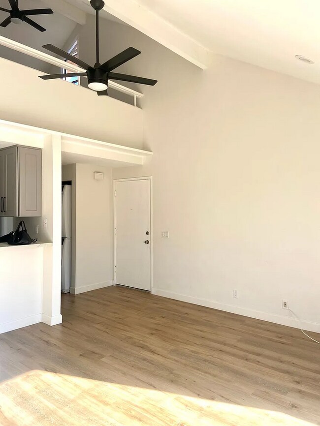 Foto del edificio - 501 Orange Blossom