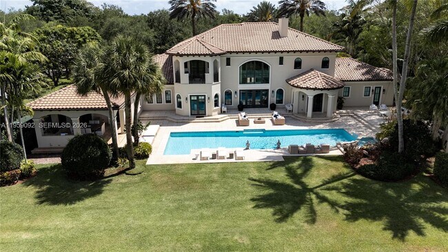 Foto del edificio - 6450 SW 126th Street Rd