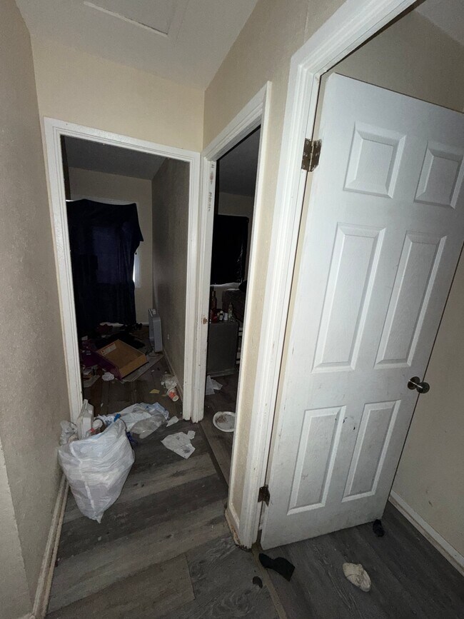 Foto del edificio - 2 E Adams Dr