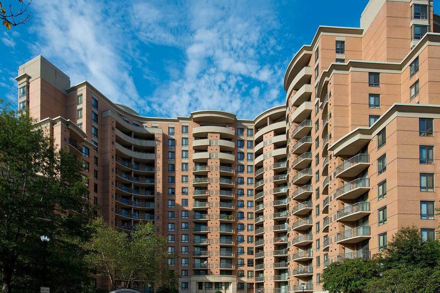 Instrata Pentagon City Rentals Arlington, VA