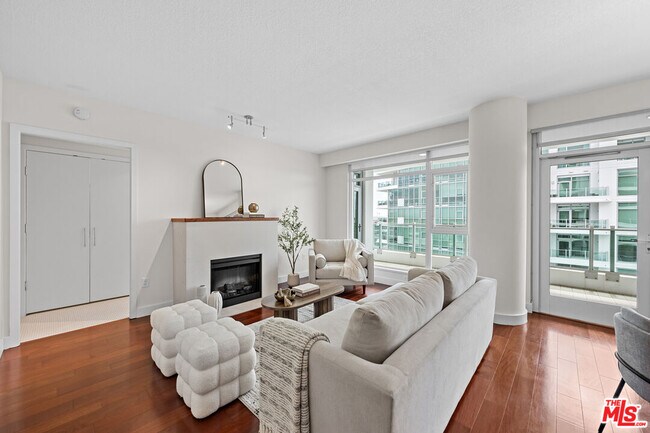 Building Photo - 3141 Michelson Dr