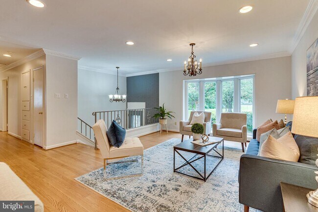 Foto del edificio - 9009 Hempstead Ave