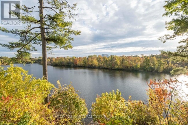 Photo du bâtiment - 4 Wellsmere Ct
