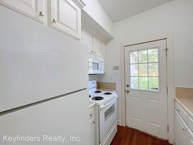 Building Photo - 3 br, 2 bath House - 1310 S. 18th Street
