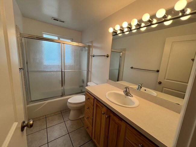 Bathroom - 378 S 150 W