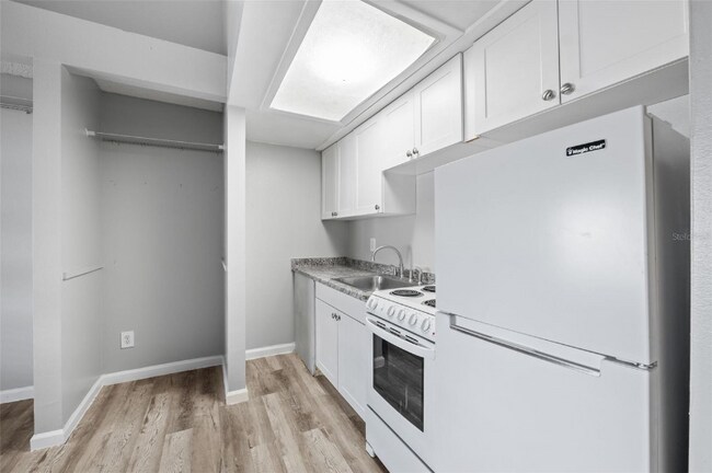 Foto del edificio - 1264 E 113th Ave