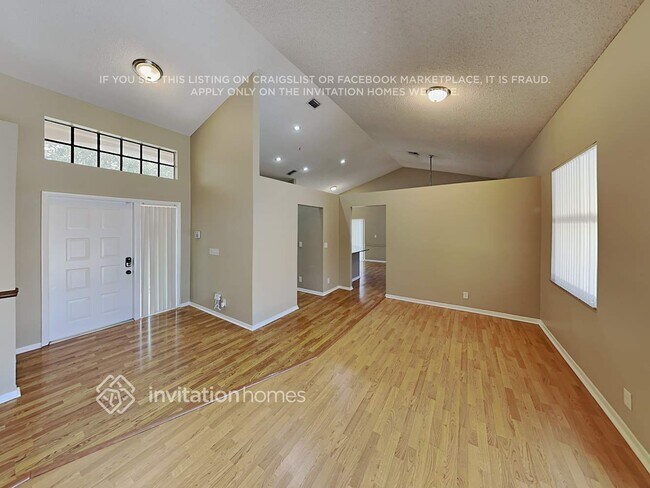 Foto del edificio - 5112 NW 49th Ave