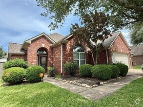 Building Photo - 11530 Columbia Pines Ln