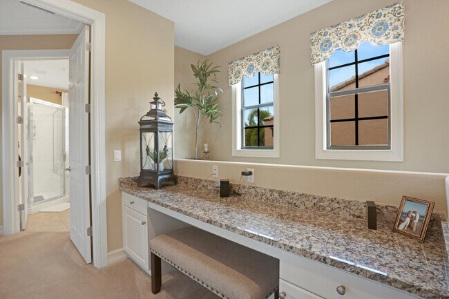 Building Photo - 9158 Chula Vista St