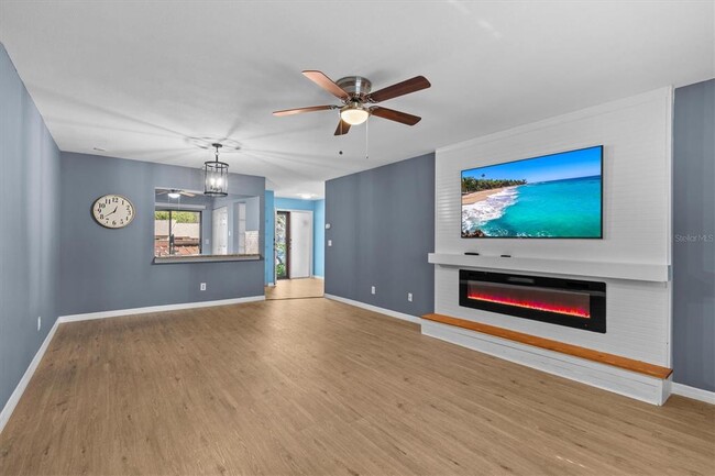 Foto del edificio - 4045 Arrowwood Ct