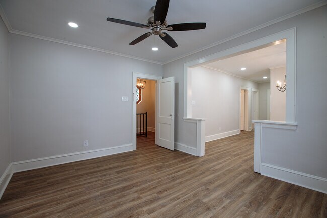 Building Photo - 73 Purcell St