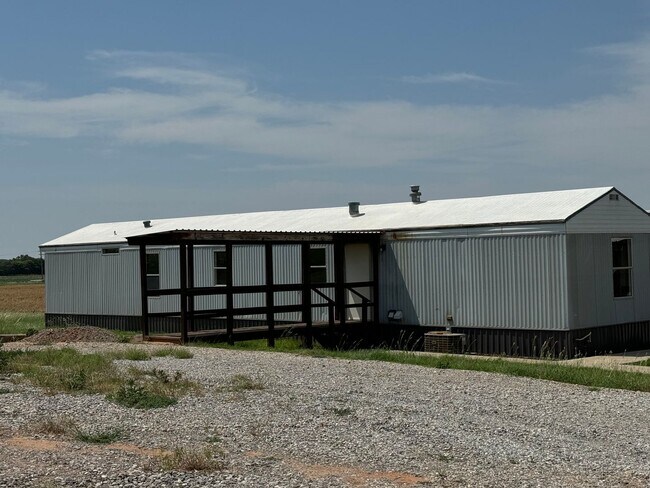Building Photo - 3809 OK-132