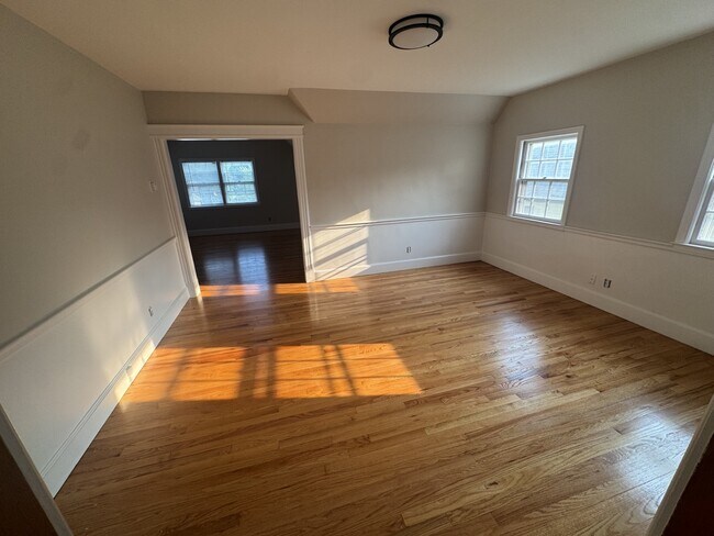 Foto del edificio - 212 Park Rd