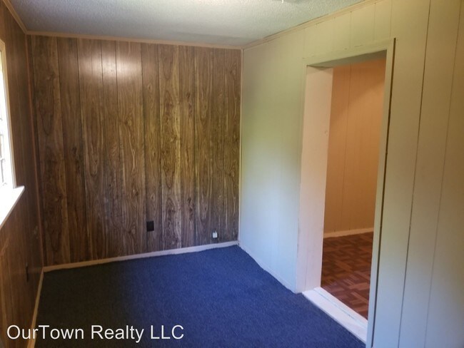 Building Photo - 3 br, 1 bath House - 3040 Rita Lane