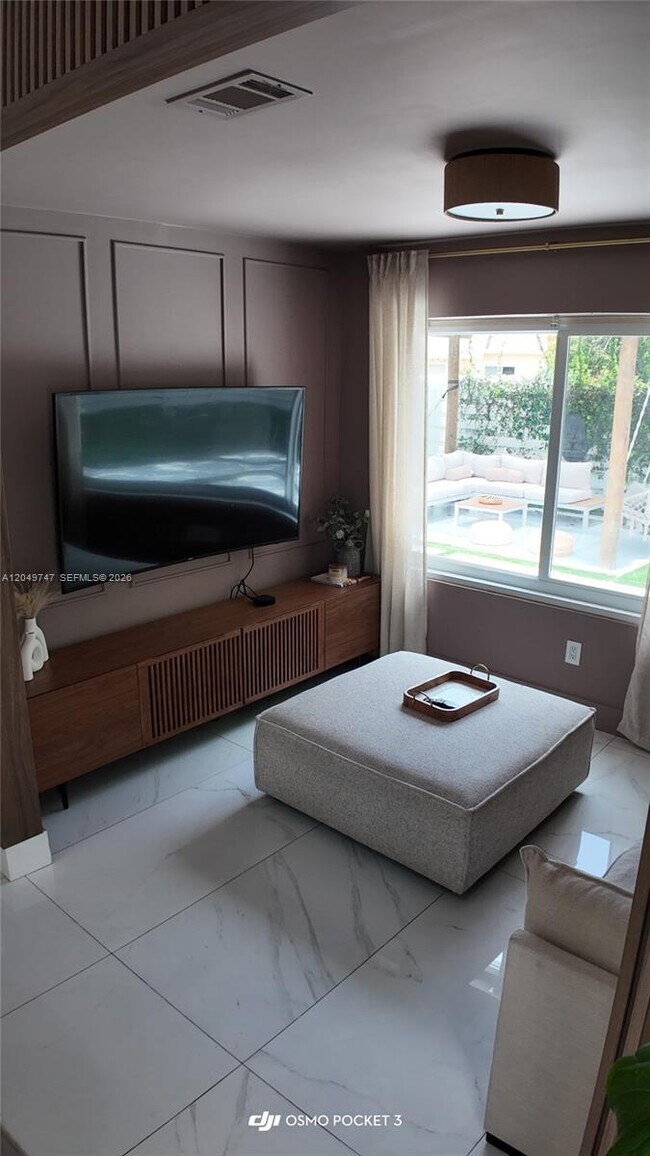 Foto del edificio - 14605 SW 142nd Pl