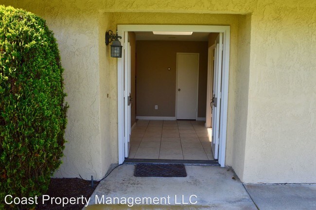 Building Photo - 3 br, 2 bath House - 3260 Paseo Gallita
