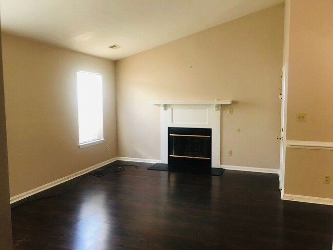 Foto del edificio - Welcome to 3417 Faraday Lane! "ASK ABOUT O...