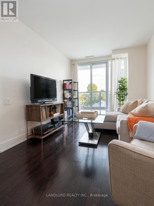 Photo du bâtiment - 170 Avenue Rd