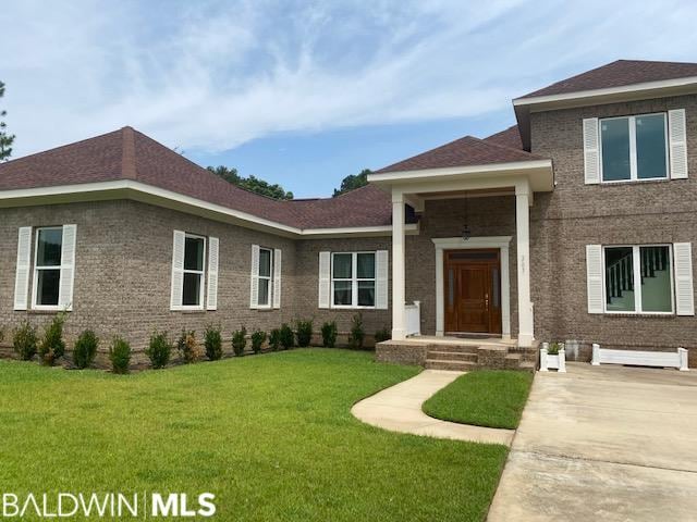 Building Photo - 205 S Tee Dr