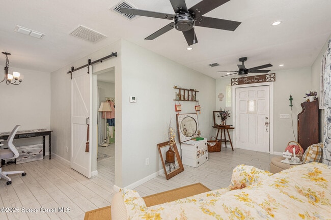 Foto del edificio - 2283 Kentucky Ave