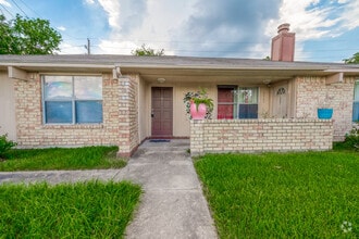 Building Photo - 3906 Quiet Pl Dr