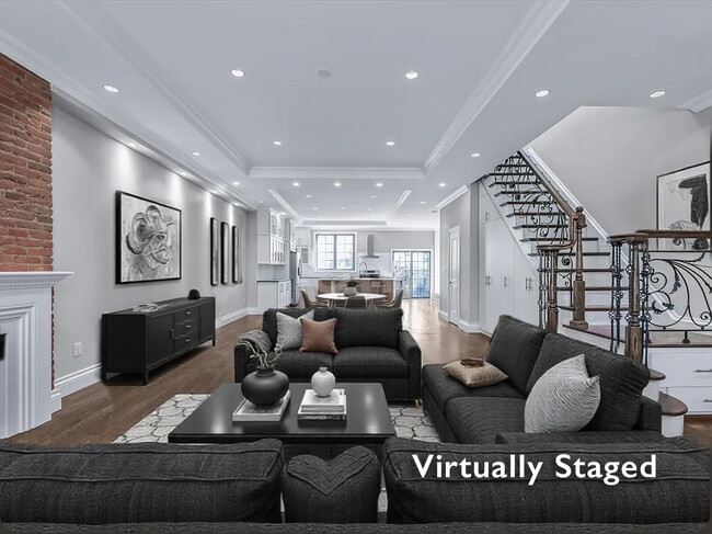 Virtually staged - 1130 Hancock St