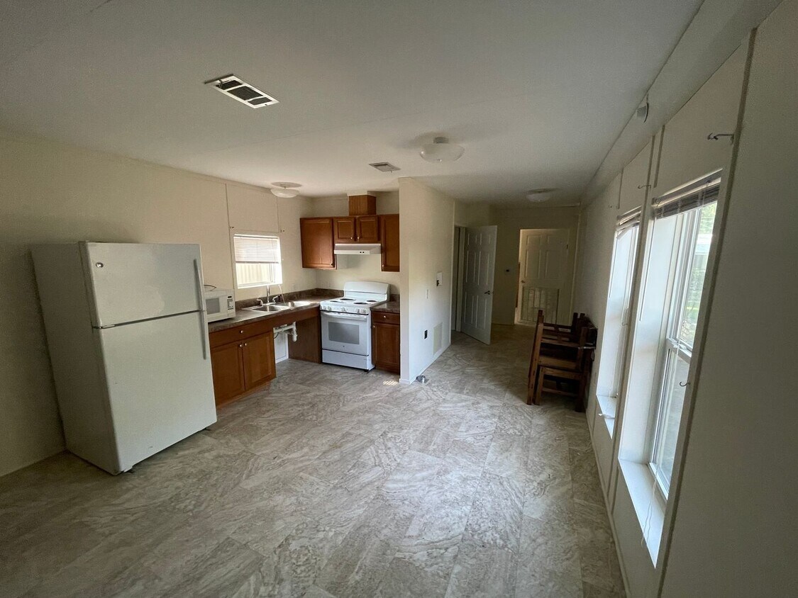 Photo - 30263 Eden Church Rd (Denham Springs, LA)