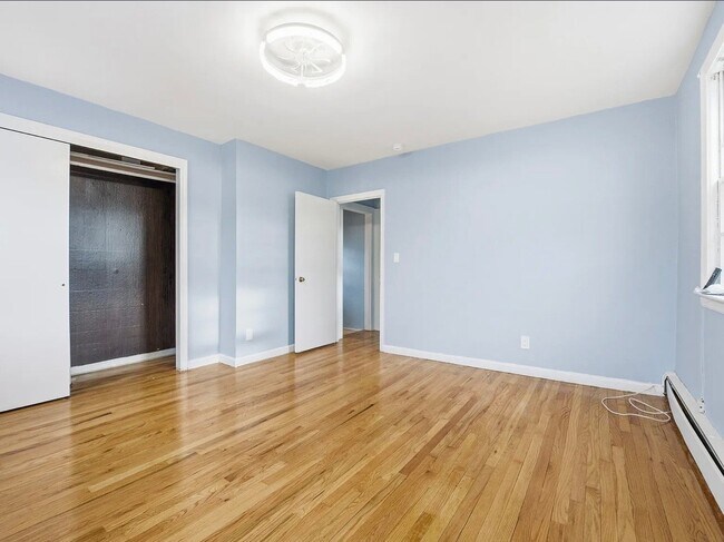 Foto del edificio - 305 N Terrace Ave