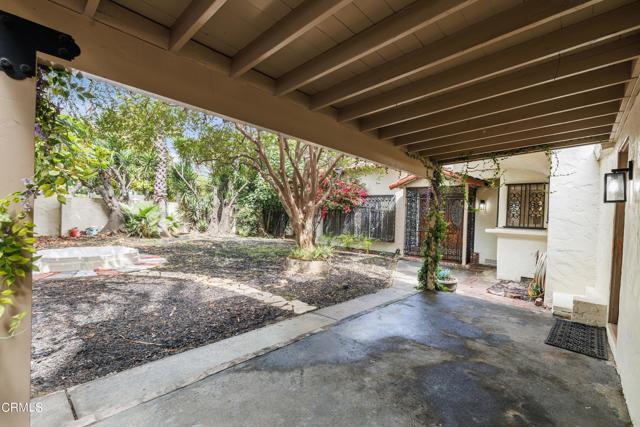 Building Photo - 3836 Laurel Canyon Blvd