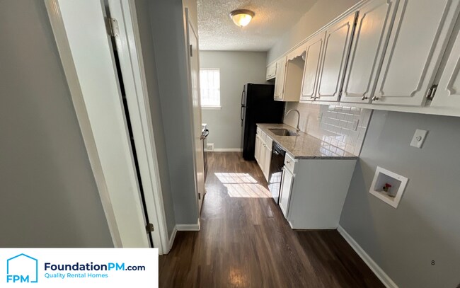 Building Photo - 3885 Apricot Cove