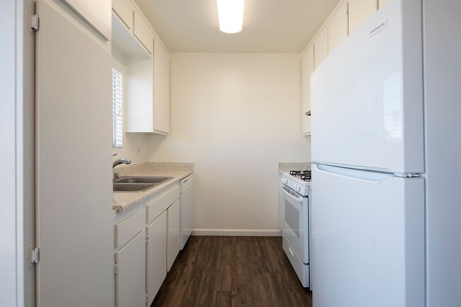 Interior Photo - Four Winds Apartments
