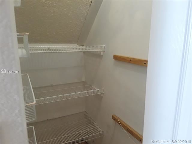 Foto del edificio - 6726 NW 166th Ter  404