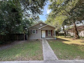 Building Photo - 4420 Marlane Dr
