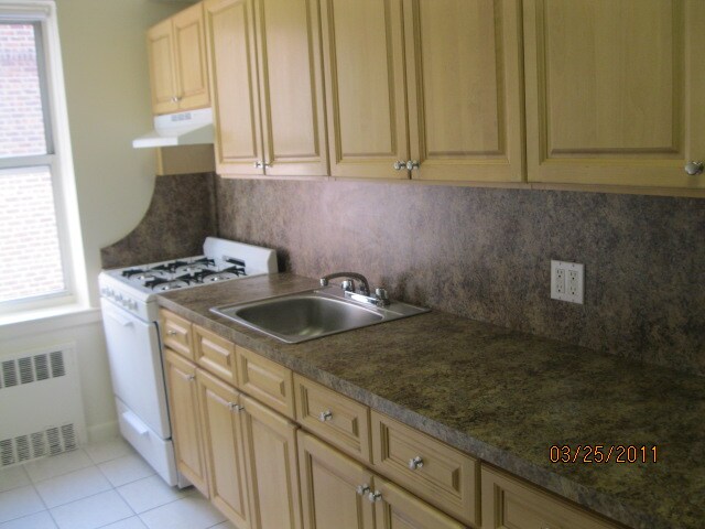 Foto del edificio - 2662 West St