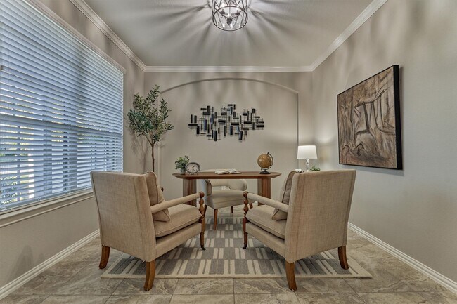 Foto del edificio - 2437 Branshill Dr